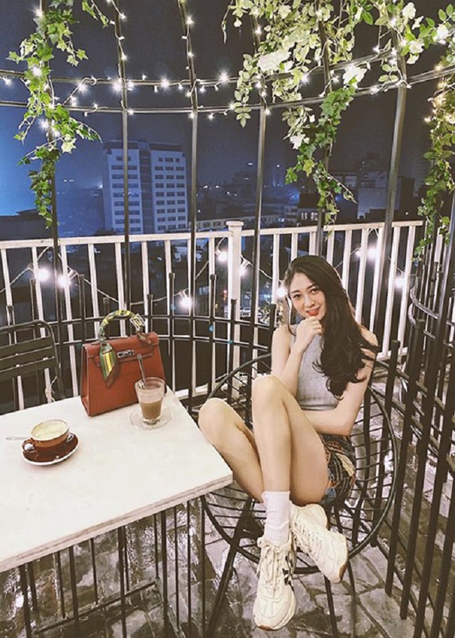 Nữ diễn viên Thư Vũ bị lộ clip nóng