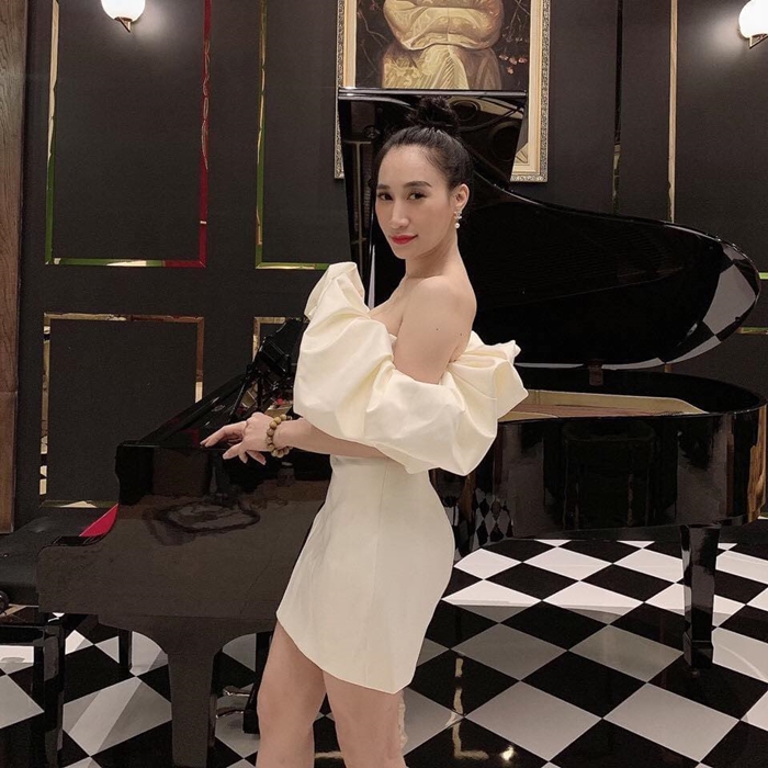 clip n&oacute;ng Vũ Hương Mai Hải Ph&ograve;ng