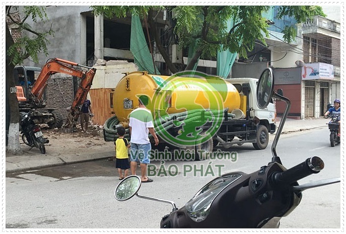 Tại sao hầm cầu lại bị nghẹt