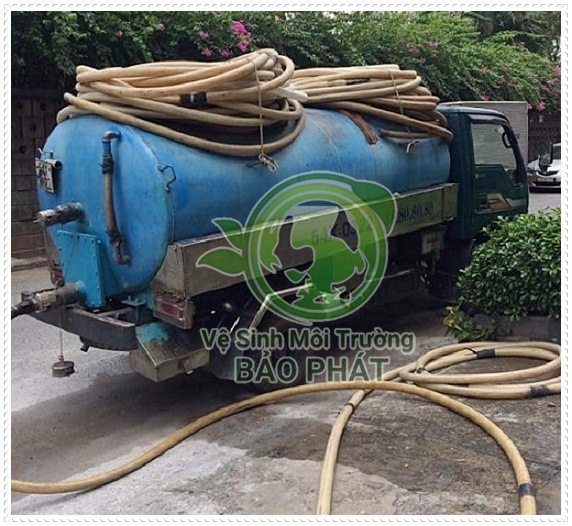 C&ocirc;ng ty chuy&ecirc;n cung cấp h&uacute;t hầm cầu đ&uacute;ng khối lượng