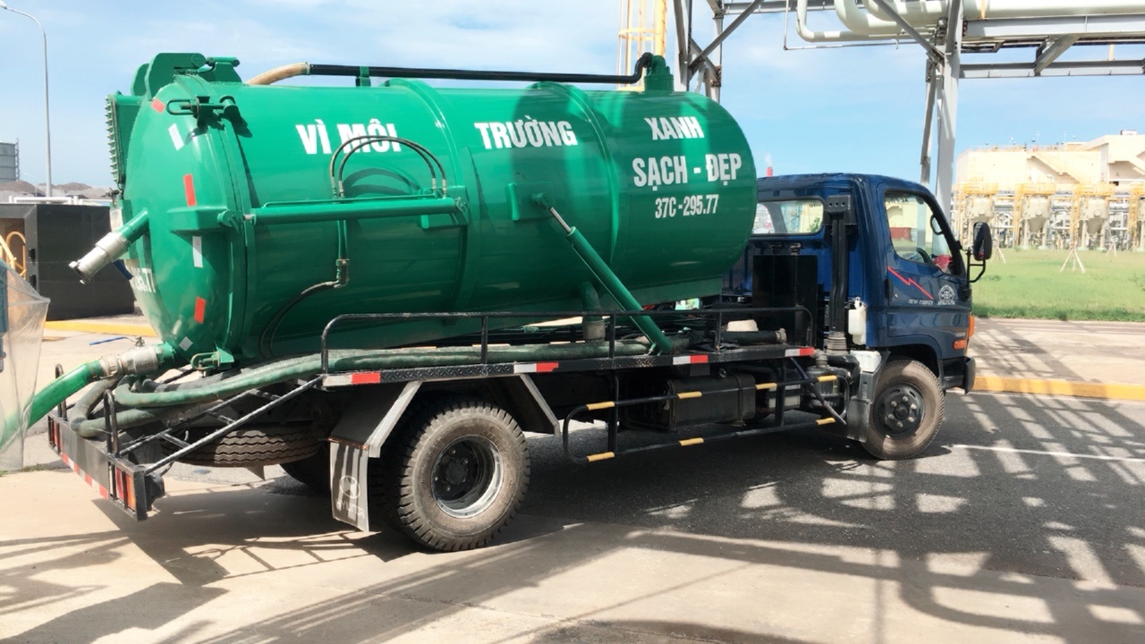 Dịch vụ h&uacute;t nước thải c&ocirc;ng nghiệp với quy tr&igrave;nh chuẩn