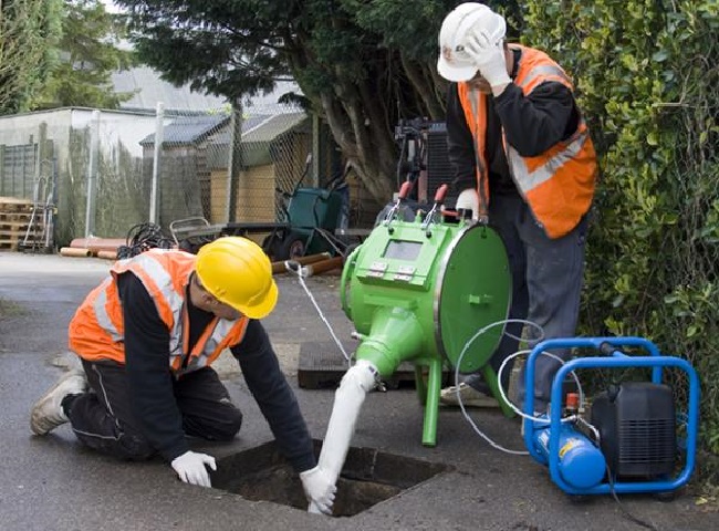 Th&ocirc;ng cống nghẹt huyện Cần Giờ gi&aacute; rẻ đ&atilde; c&oacute; mặt tại nhiều nơi