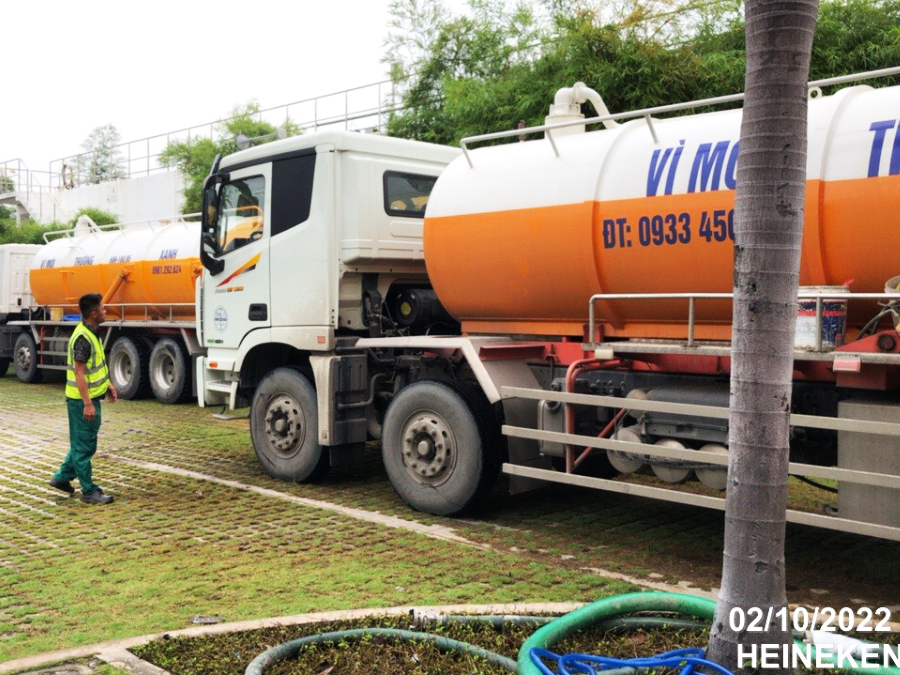 V&igrave; sao n&ecirc;n thu&ecirc; dịch vụ thu gom b&ugrave;n thải c&ocirc;ng nghiệp