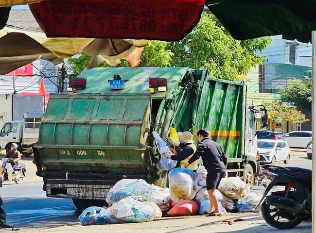Dịch vụ thu gom rác thải sinh hoạt là gì