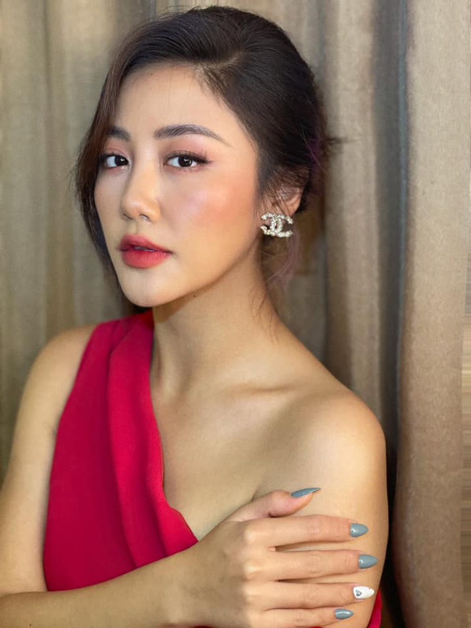 clip n&oacute;ng văn mai hương